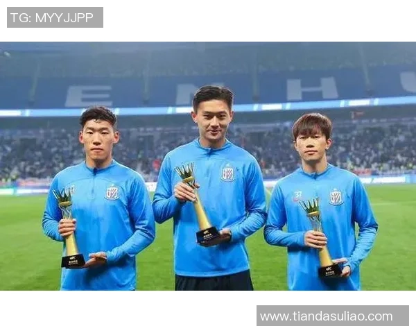 全国锦标赛回顾:上海足球队在比赛经验上的突出表现与启示 全国锦标赛回顾:上海足球队在比赛经验上的突出表现与启示