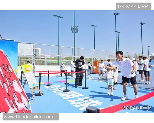 武汉网球队战术创新引领网球新潮流助力球队实力大幅提升